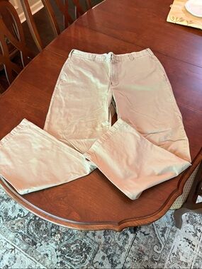 Izod Khaki/Tan Chino Pants